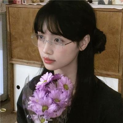 明天,我会成为谁的女友